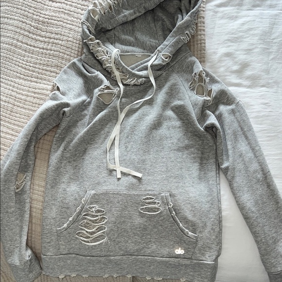 ALO Yoga Gray Distressed Hoodie Sz small - Picture 1 of 8